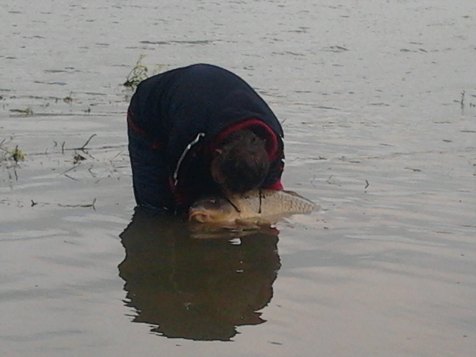 Cupa pescarul;ui singuratic 17 - 19 mai. - 2013-05-18-082150.jpg